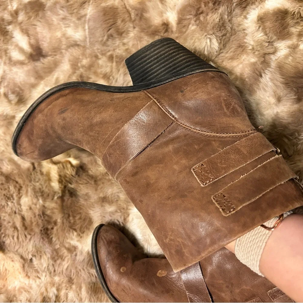 3/$10 🏷️ *LAST CHANCE!*  Lucky Brand Ankle Boots with Buckle - Picture 9 of 14